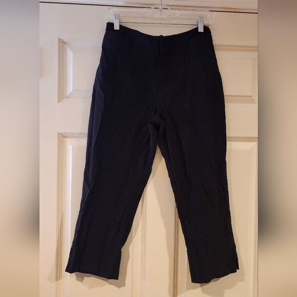 Fashion Bug Stretch black capri pants size 10 - Picture 1 of 4